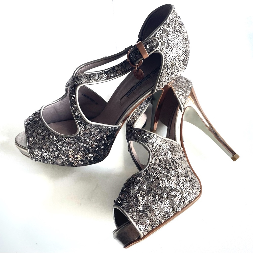 Adolfo Domínguez Sequin frontPlatform heels